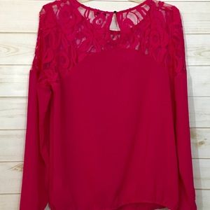 C’EST femme brand hot pink top w/beading